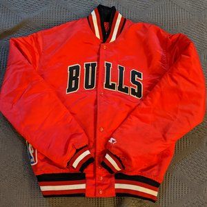 Awesome red BULLS jacket! Men's M